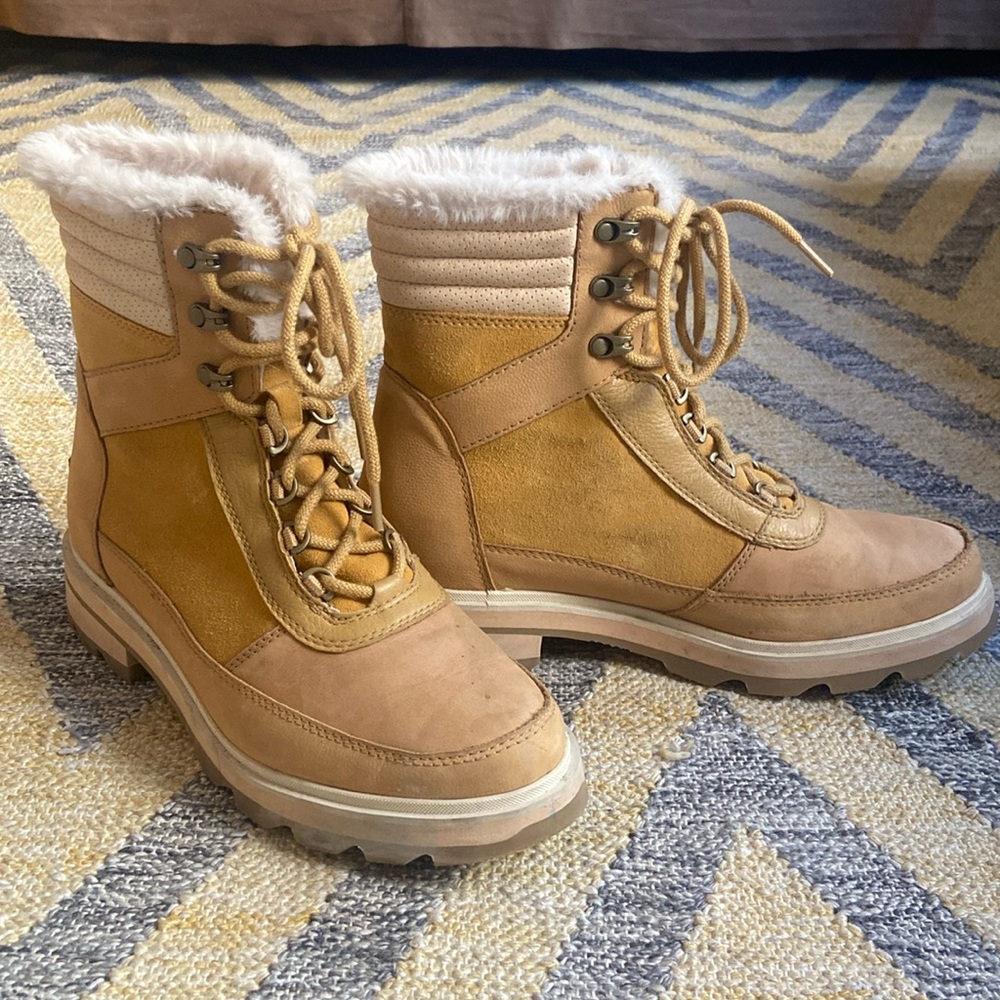 Women's SOREL Lennox Cozy Tan Lace-Up Boots